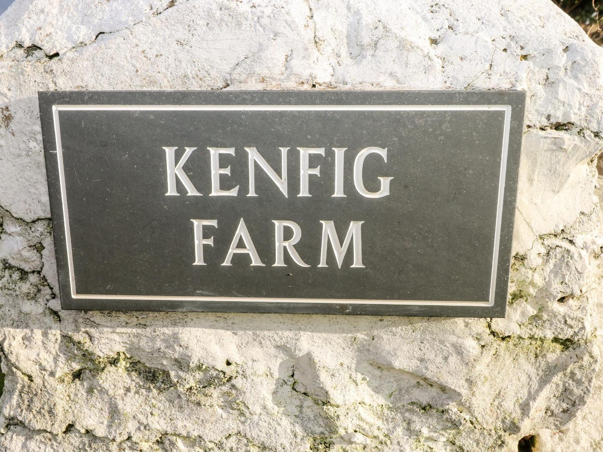 Kenfig Farm Villa Bridgend  Buitenkant foto